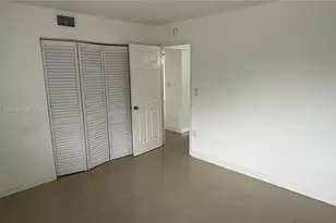 3849 NE 169th St, North Miami Beach, FL 33160 - Photo 29