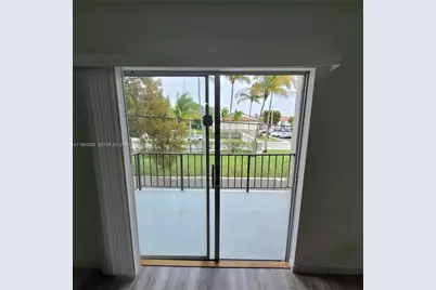 5100 SW 41st St #227, Pembroke Park, FL 33023 - Photo 3