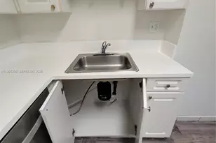 5100 SW 41st St, Pembroke Park, FL 33023 - Photo 17