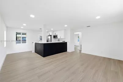 921 N 32nd Ave, Hollywood, FL 33021 - Photo 15