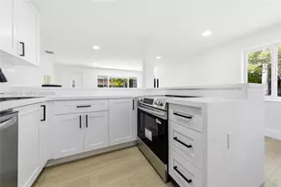 921 N 32nd Ave, Hollywood, FL 33021 - Photo 5