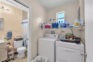 3235 SW 93rd Ct, Miami, FL 33165 - Photo 11