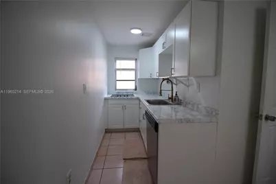 3235 SW 93rd Ct, Miami, FL 33165 - Photo 23