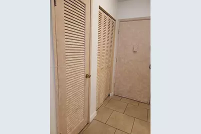 1690 NE 191st St #315-1, Miami, FL 33179 - Photo 3