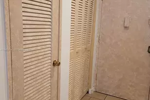 1690 NE 191st St, Miami, FL 33179 - Photo 3