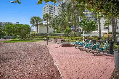 4775 Collins Ave #2805, Miami Beach, FL 33140 - Photo 19