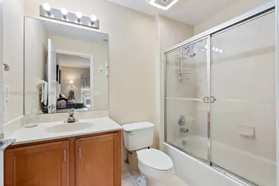 202 River Bluff Ln, Royal Palm Beach, FL 33411 - Photo 19