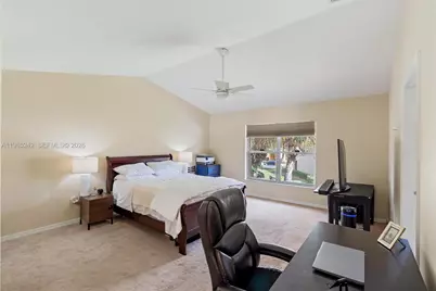 202 River Bluff Ln, Royal Palm Beach, FL 33411 - Photo 13