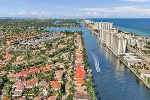 1366 W Harbor Vw W, Hollywood, FL 33019 - Photo 1