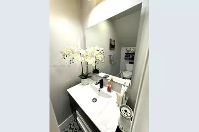 9189 NW 45th St, Sunrise, FL 33351 - Photo 1