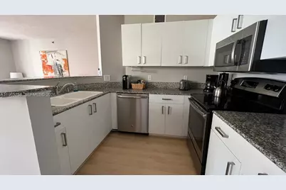 19801 E Country Club Dr #4504, Aventura, FL 33180 - Photo 5