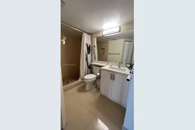 19801 E Country Club Dr #4504, Aventura, FL 33180 - Photo 13