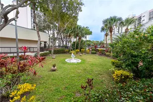 17011 N Bay Rd, Sunny Isles Beach, FL 33160 - Photo 33