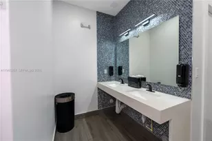 17011 N Bay Rd, Sunny Isles Beach, FL 33160 - Photo 17