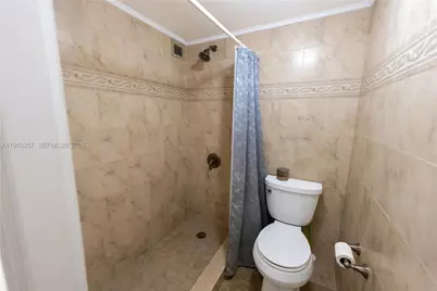 17011 N Bay Rd #906, Sunny Isles Beach, FL 33160 - Photo 27