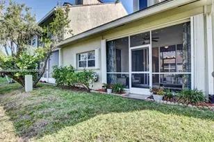 51 N Lakeshore Dr, Hypoluxo, FL 33462 - Photo 9