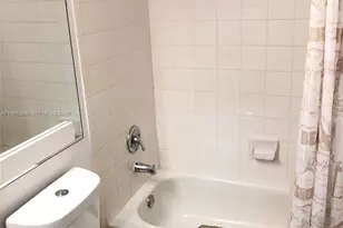 19801 E Country Club Dr, Aventura, FL 33180 - Photo 37