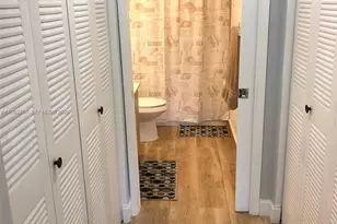 19801 E Country Club Dr, Aventura, FL 33180 - Photo 33