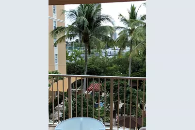 19801 E Country Club Dr #4406, Aventura, FL 33180 - Photo 9