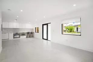 3668 SW 26th St, Miami, FL 33133 - Photo 5