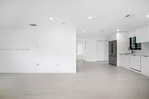 3668 SW 26th St, Miami, FL 33133 - Photo 9