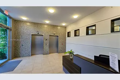 36 NW 6th Ave #708, Miami, FL 33128 - Photo 3