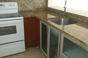 492 NW 165th St Rd, Miami, FL 33169 - Photo 23