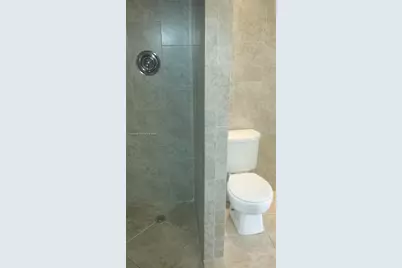 492 NW 165th St Rd #C-509, Miami, FL 33169 - Photo 37