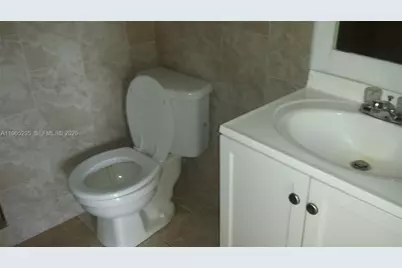 492 NW 165th St Rd #C-509, Miami, FL 33169 - Photo 21