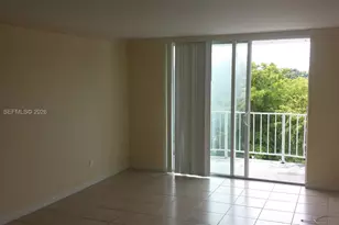 492 NW 165th St Rd, Miami, FL 33169 - Photo 7