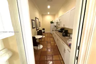 11631 SW 2nd St, Pembroke Pines, FL 33025 - Photo 21