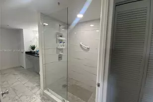 11631 SW 2nd St, Pembroke Pines, FL 33025 - Photo 13