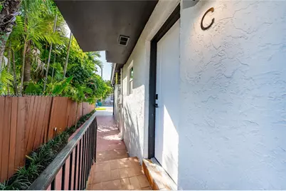 3321 NW 19th Ter #C, Miami, FL 33125 - Photo 3