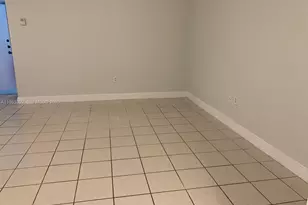 12447 NW 7th St, Miami, FL 33182 - Photo 11