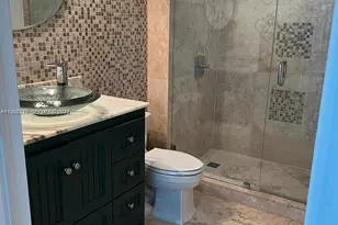 1155 Brickell Bay Dr, Miami, FL 33131 - Photo 7