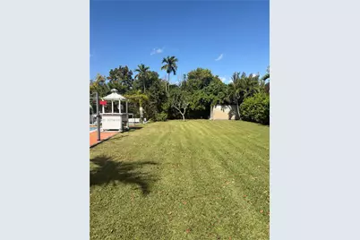 265 NE 151st St, Miami, FL 33162 - Photo 7