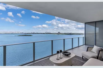 700 NE 24th St #1203, Miami, FL 33137 - Photo 1