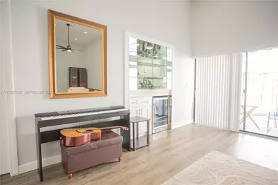 523 Leslie Dr, Hallandale Beach, FL 33009 - Photo 9