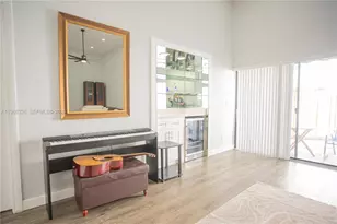 523 Leslie Dr, Hallandale Beach, FL 33009 - Photo 9