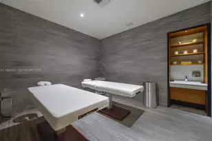 45 SW 9th St, Miami, FL 33130 - Photo 37