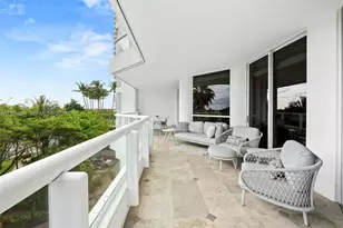 21150 NE 38 Ave, Aventura, FL 33180 - Photo 9