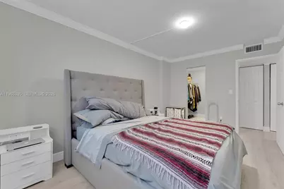 30 E 39th St #214, Hialeah, FL 33013 - Photo 13