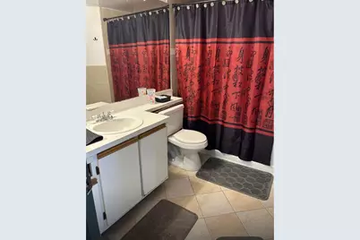 18308 NW 68th Ave #B, Hialeah, FL 33015 - Photo 9