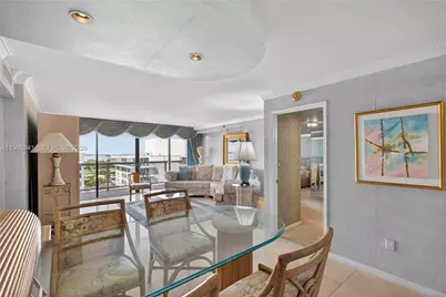 5001 Collins Ave #5K, Miami Beach, FL 33140 - Photo 1