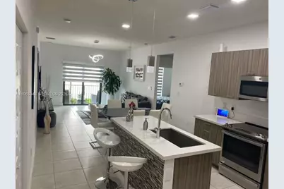 4636 NW 84th Ave #15, Doral, FL 33166 - Photo 3