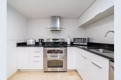 9 Island Ave #2211, Miami Beach, FL 33139 - Photo 9