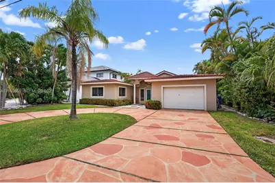 317 S Riverside Dr, Pompano Beach, FL 33062 - Photo 11