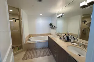 [Address not provided], Fort Lauderdale, FL 33305 - Photo 19