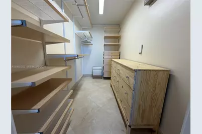 [Address not provided], Fort Lauderdale, FL 33305 - Photo 19