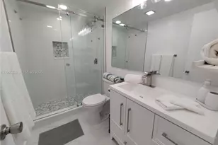 400 Golden Isles Dr, Hallandale Beach, FL 33009 - Photo 15